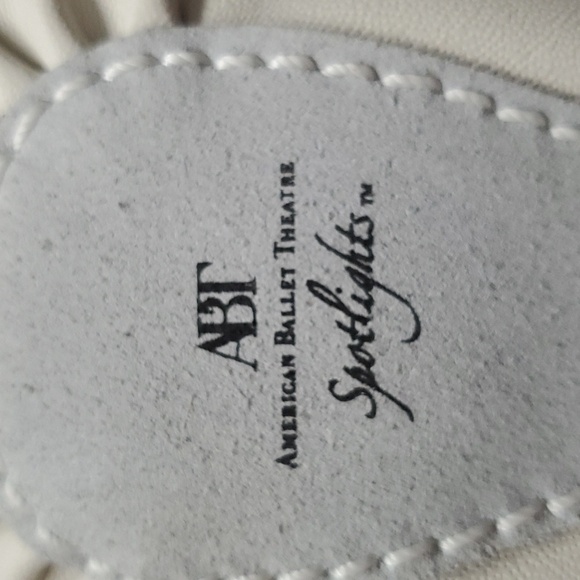 Ballet shoes, two pairs of new in box. Both size 11.5. By Spotlight. Off whi… - Picture 6 of 8